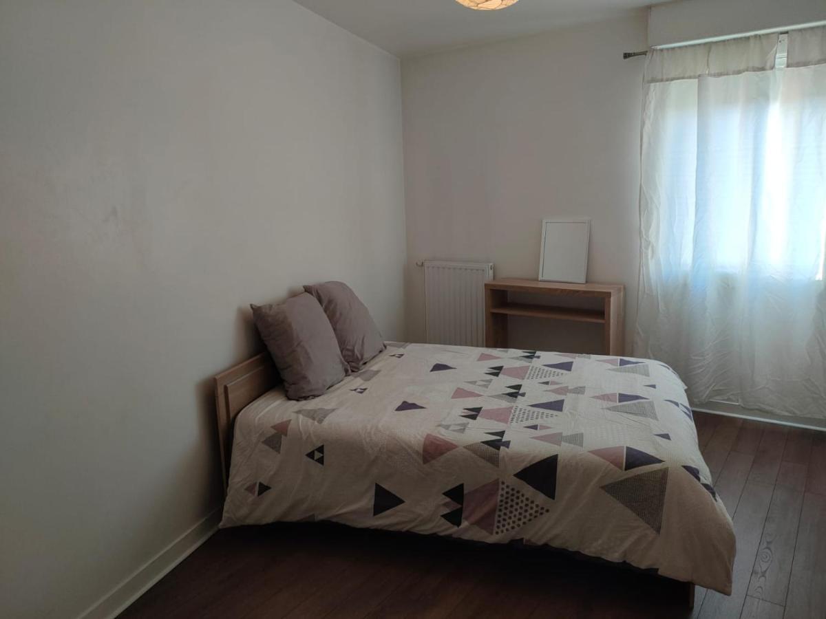 Boissy Gare Rer A Appartement 1 A 3 Chambres Au Choix Exteriör bild