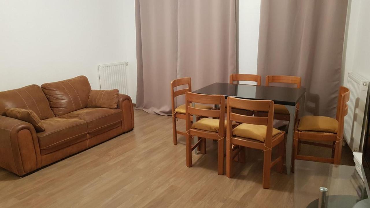 Boissy Gare Rer A Appartement 1 A 3 Chambres Au Choix Exteriör bild