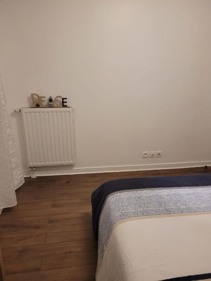 Boissy Gare Rer A Appartement 1 A 3 Chambres Au Choix Exteriör bild