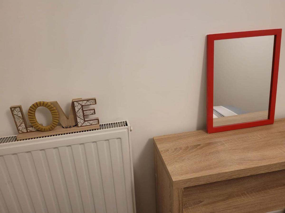 Boissy Gare Rer A Appartement 1 A 3 Chambres Au Choix Exteriör bild