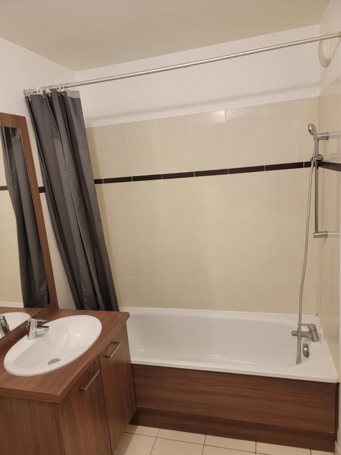 Boissy Gare Rer A Appartement 1 A 3 Chambres Au Choix Exteriör bild
