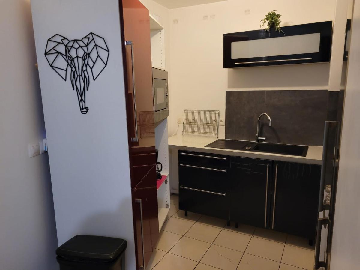 Boissy Gare Rer A Appartement 1 A 3 Chambres Au Choix Exteriör bild