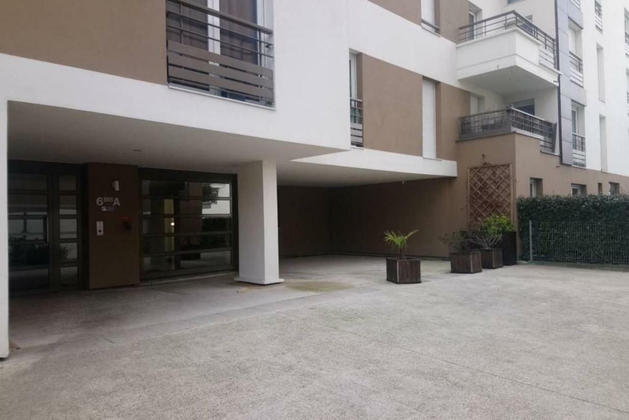 Boissy Gare Rer A Appartement 1 A 3 Chambres Au Choix Exteriör bild